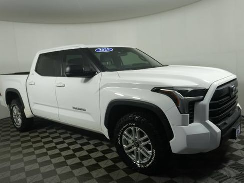 Used 2025 Toyota Tundra SR5 w/ SR5 Premium Package AWD/4WD image 1