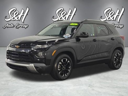 Used 2021 Chevrolet TrailBlazer LT w/ Sun and Liftgate Package FWD image 16