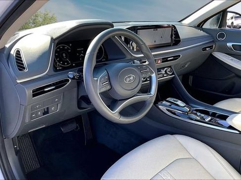 Used 2022 Hyundai Sonata Limited FWD image 17