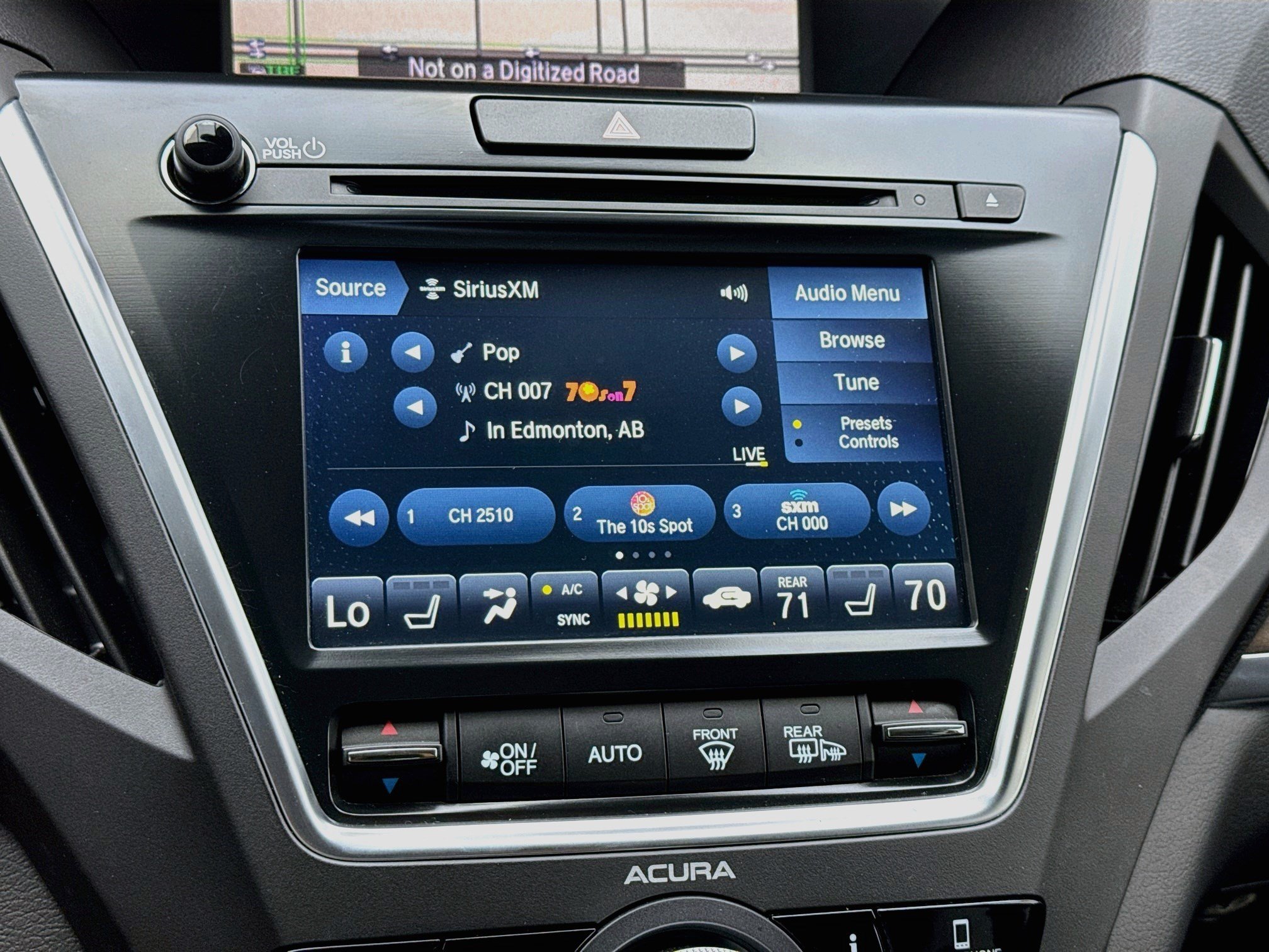 Used 2019 Acura MDX w/ Technology Package AWD/4WD image 11