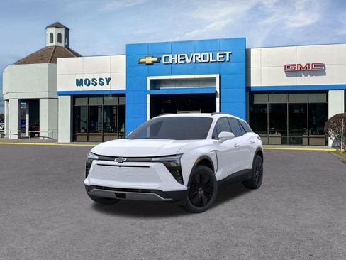 New 2026 Chevrolet Blazer EV LT image 10