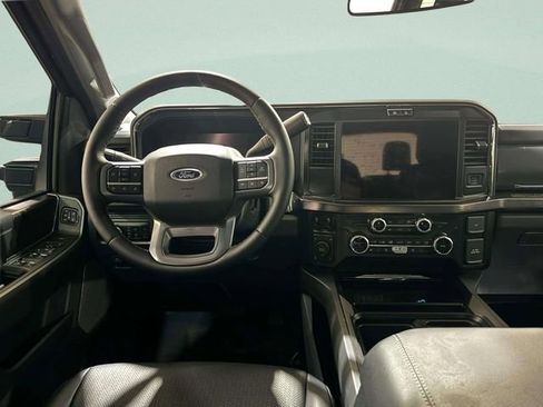 Used 2026 Ford F250 Lariat w/ FX4 Off-Road Package image 12