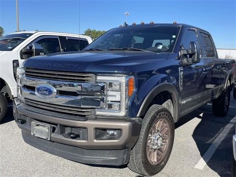 Used 2019 Ford F250 King Ranch w/ King Ranch Ultimate Package image 9