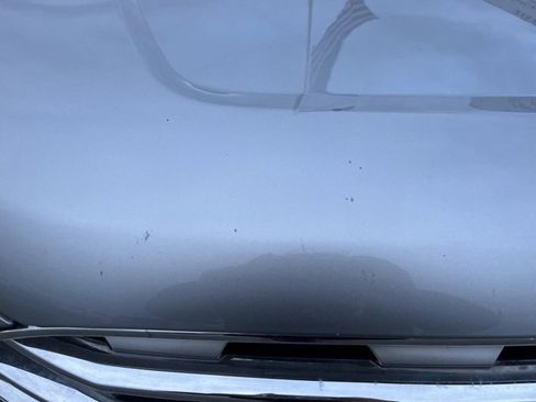 Used 2024 Ford Edge Titanium image 2