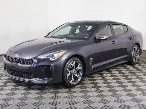 Used 2020 Kia Stinger GT-Line w/ Sun & Sound Package image 10
