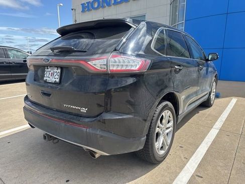 Used 2017 Ford Edge Titanium w/ Equipment Group 301A AWD/4WD image 4