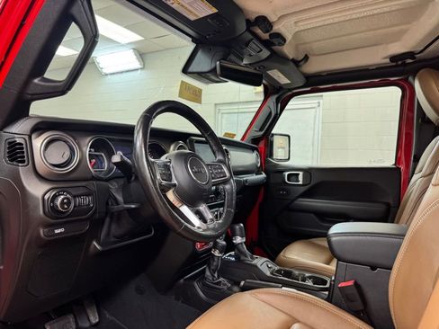 Used 2020 Jeep Gladiator Rubicon image 13
