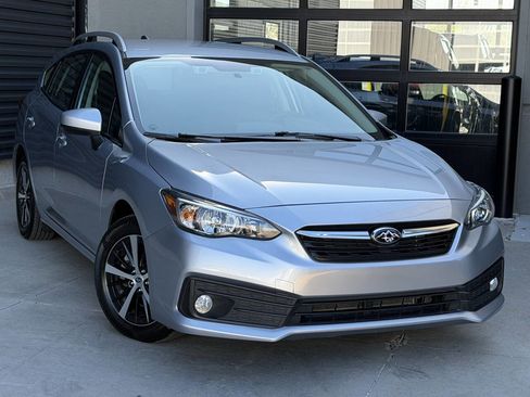 Used 2023 Subaru Impreza 2.0i Premium image 5