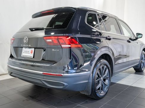 Used 2024 Volkswagen Tiguan SE AWD/4WD image 4