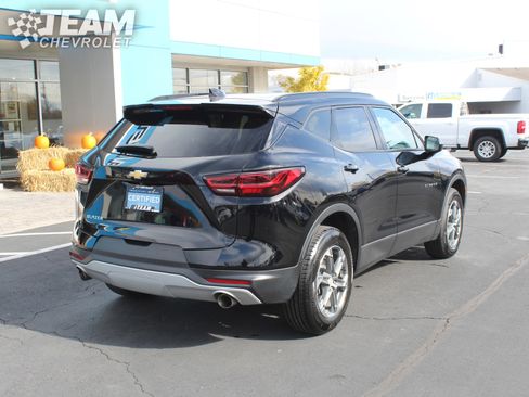 Certified 2023 Chevrolet Blazer LT w/ Convenience Package image 4