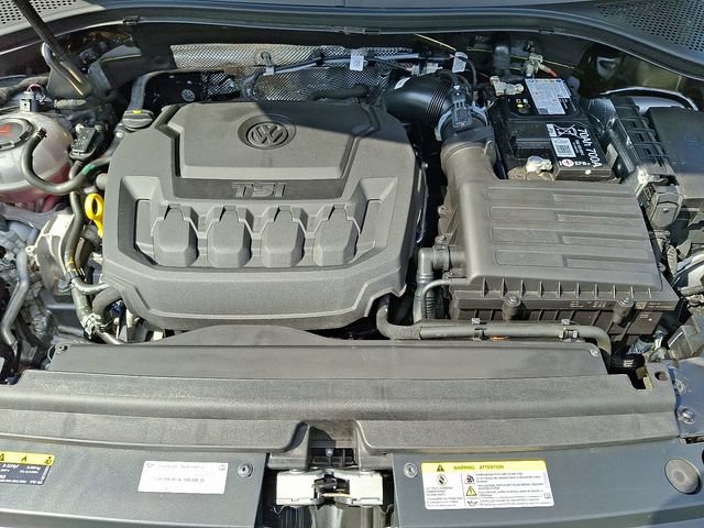 Used 2024 Volkswagen Tiguan SE AWD/4WD image 28