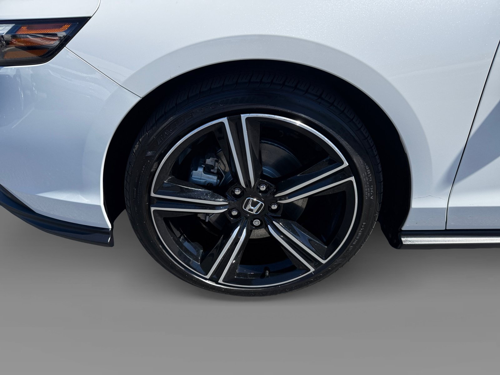 Certified 2025 Honda Accord Sport image 9