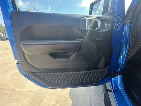 Used 2021 Jeep Wrangler Unlimited Sport image 21