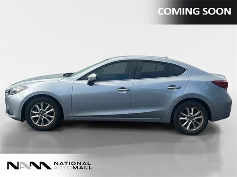 Used 2015 MAZDA MAZDA3 i Grand Touring image 2