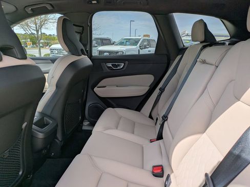 New 2026 Volvo XC60 B5 Core w/ Climate Package AWD/4WD image 13