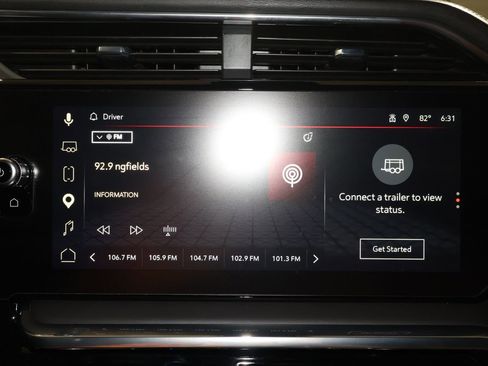 Used 2024 GMC Sierra 1500 Denali Ultimate AWD/4WD image 13