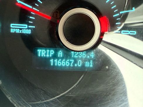 Used 2013 Ford Mustang Coupe image 25