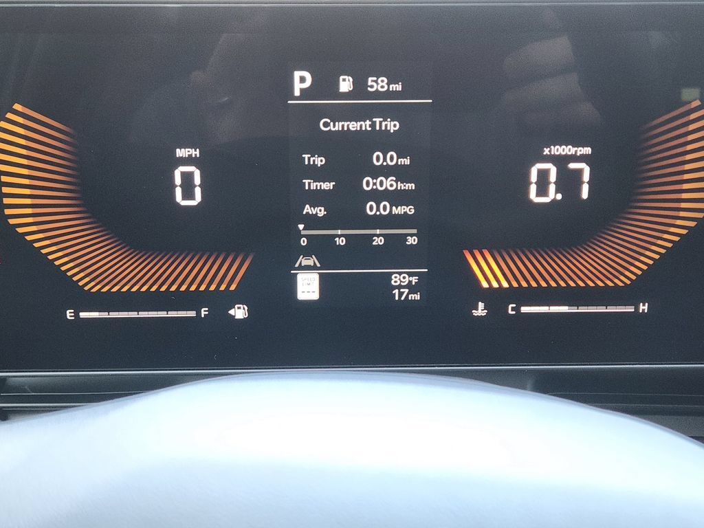 New 2027 Kia Carnival EX FWD image 15