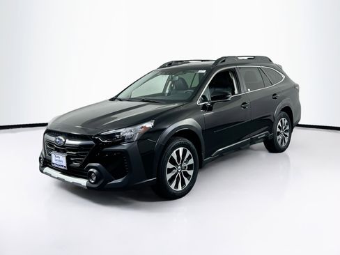 Used 2023 Subaru Outback Limited image 1