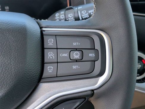 New 2026 Jeep Grand Wagoneer L 2WD w/ Premium Group I image 20