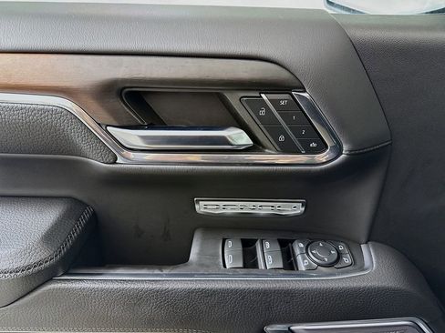 Used 2024 GMC Sierra 1500 Denali image 18
