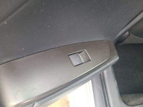 Used 2021 Toyota Camry XSE image 15