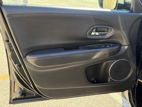 Used 2016 Honda HR-V EX-L image 12