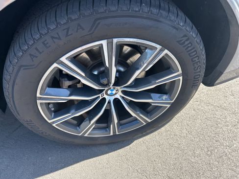 Used 2025 BMW X6 xDrive40i image 14