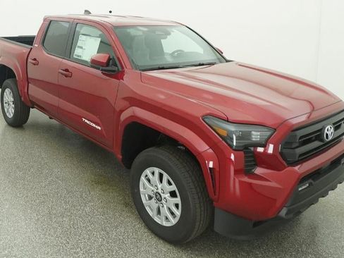 New 2026 Toyota Tacoma SR5 image 13