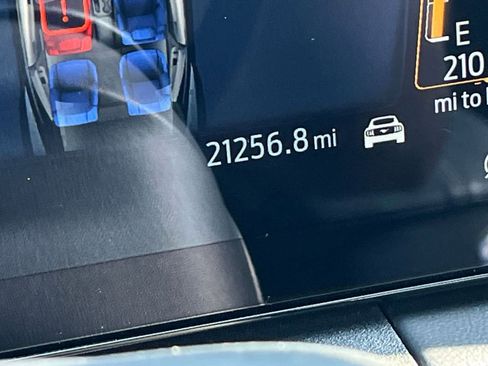 Used 2024 Ford Mustang Premium image 40