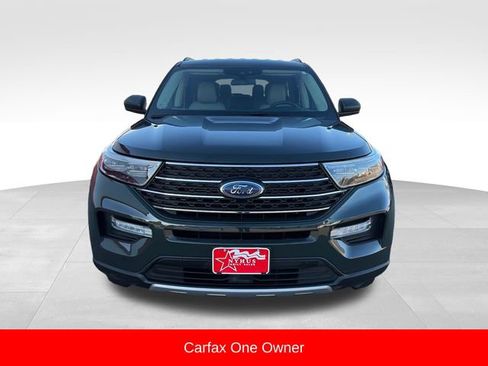 Used 2023 Ford Explorer XLT w/ Equipment Group 202A image 2
