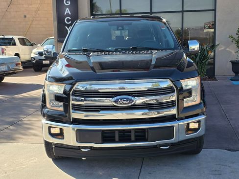 Used 2017 Ford F150 Lariat w/ Equipment Group 502A Luxury image 6