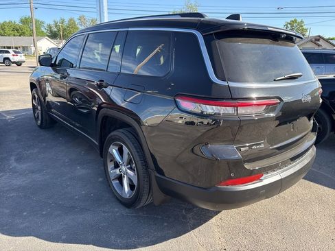 Certified 2022 Jeep Grand Cherokee L Limited w/ Luxury Tech Group II image 4