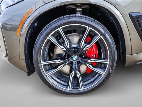 New 2026 BMW X5 M60i w/ Climate Comfort Package image 9