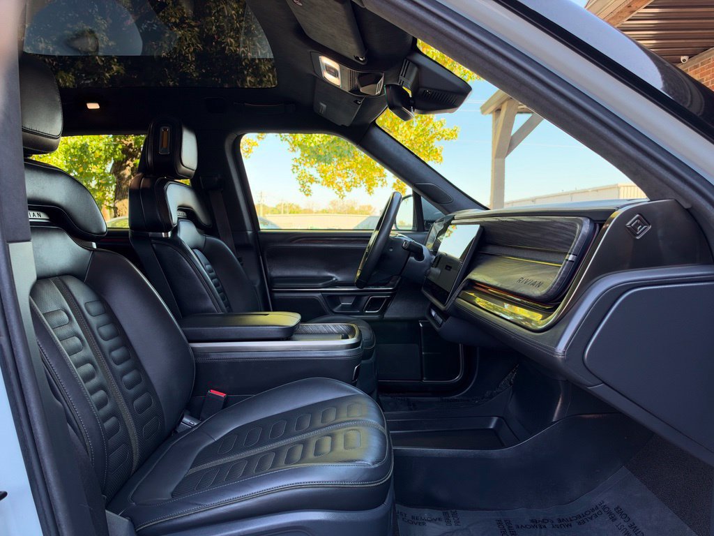 Used 2022 Rivian R1T Adventure AWD/4WD image 19