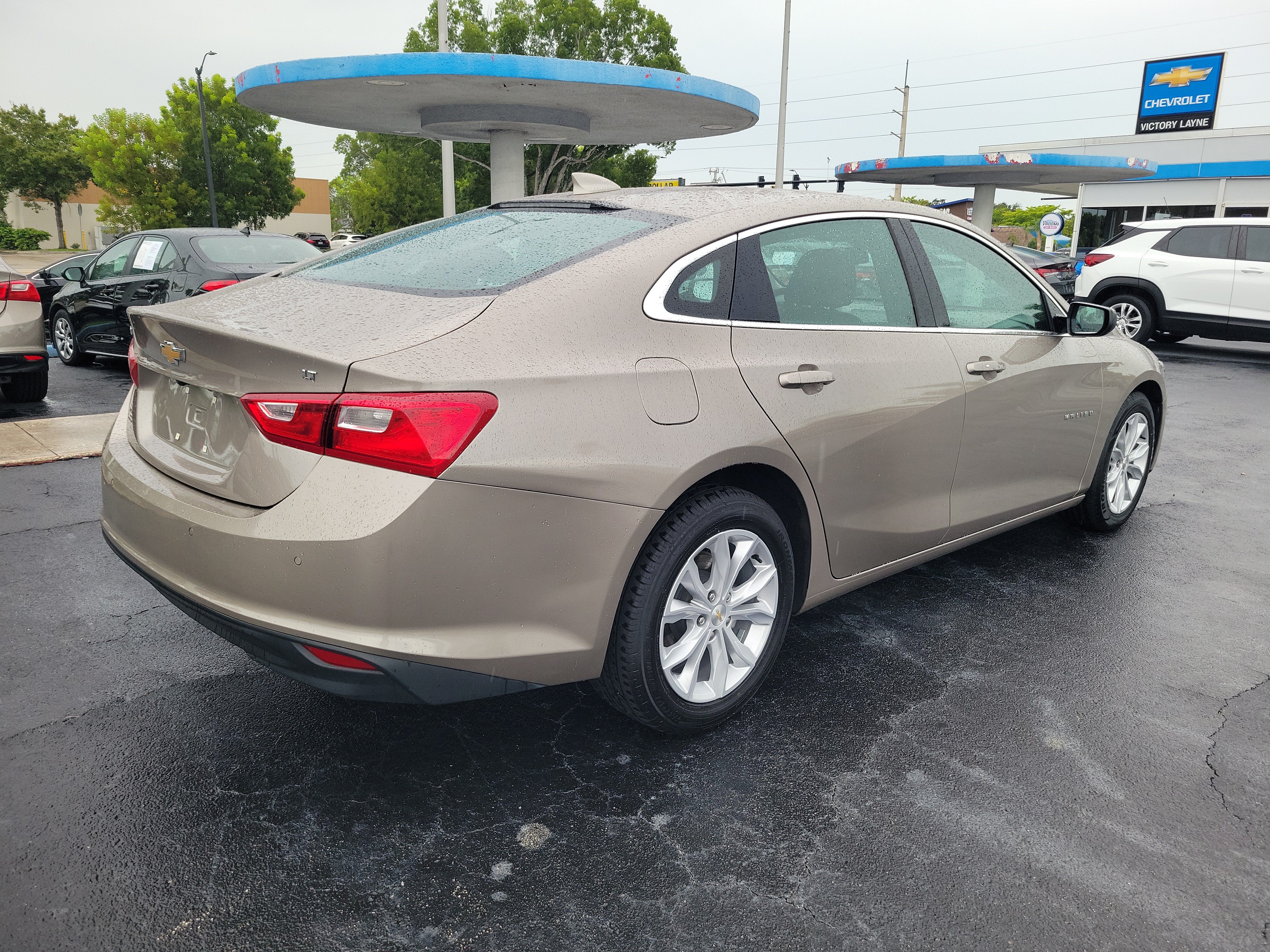 Used 2024 Chevrolet Malibu LT FWD image 4