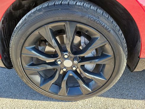 Used 2019 Land Rover Range Rover Sport HSE image 14