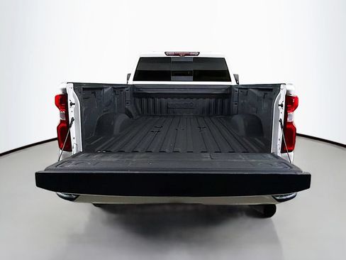Used 2021 Chevrolet Silverado 3500 High Country w/ Z71 Off-Road Package AWD/4WD image 24