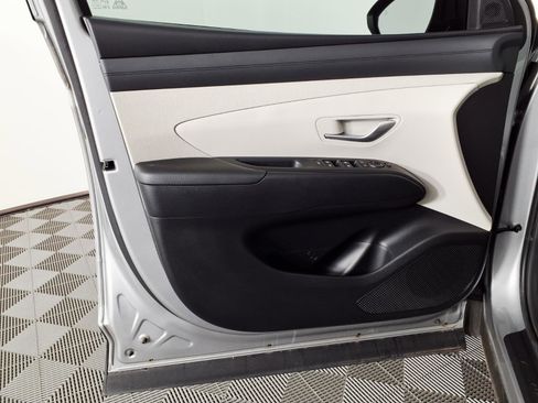 Certified 2025 Hyundai Tucson SEL AWD/4WD image 16