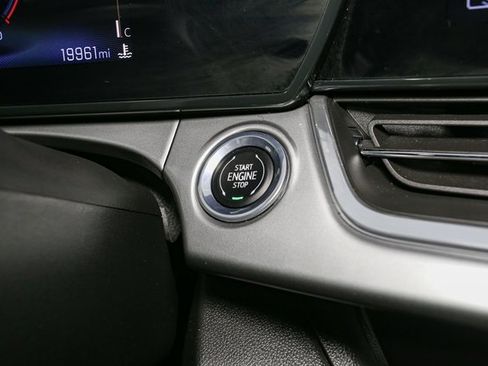 Used 2024 Chevrolet Trax LT w/ Driver Confidence Package image 28