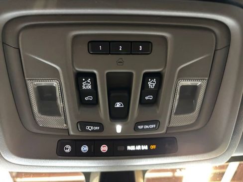 Used 2021 Chevrolet Silverado 1500 LT Trail Boss w/ Convenience Package II image 22