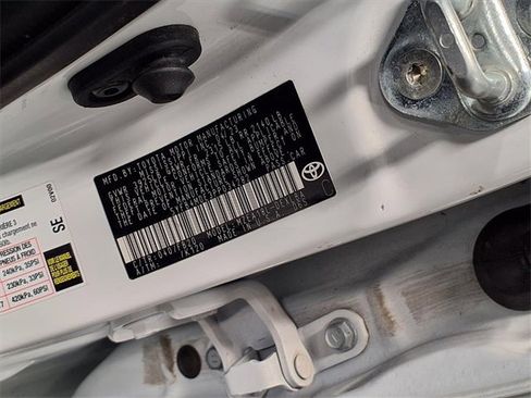 Used 2023 Toyota Corolla LE image 27