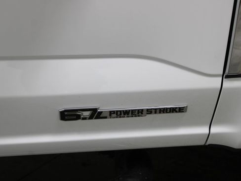 Used 2024 Ford F250 Lariat image 12