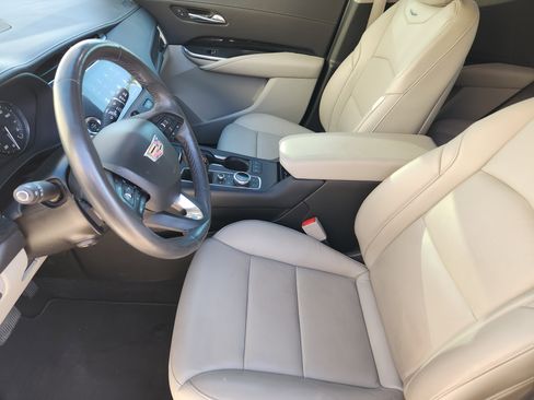 Used 2019 Cadillac XT4 Premium Luxury image 14