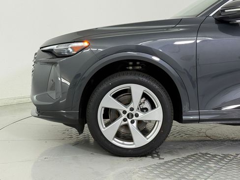 New 2025 Audi Q5 Premium Plus image 12