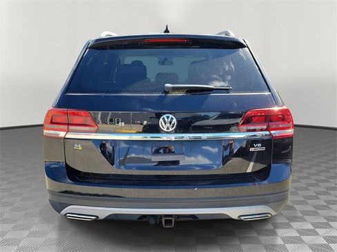Used 2019 Volkswagen Atlas SE image 3