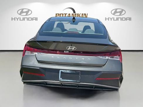 New 2026 Hyundai Elantra SEL Sport Premium FWD image 6