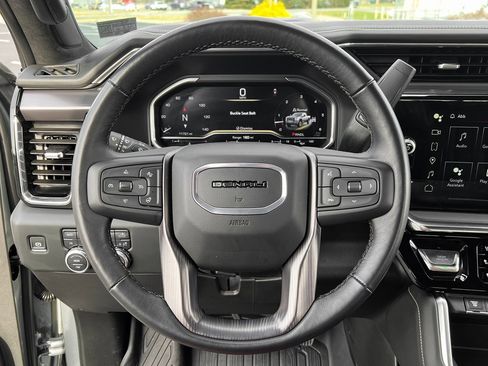 Used 2025 GMC Sierra 3500 Denali Ultimate image 27