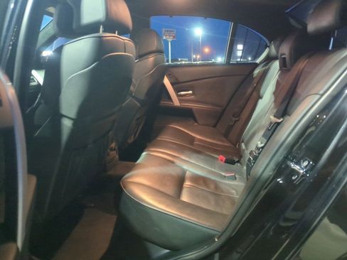 Used 2006 BMW M5 image 10