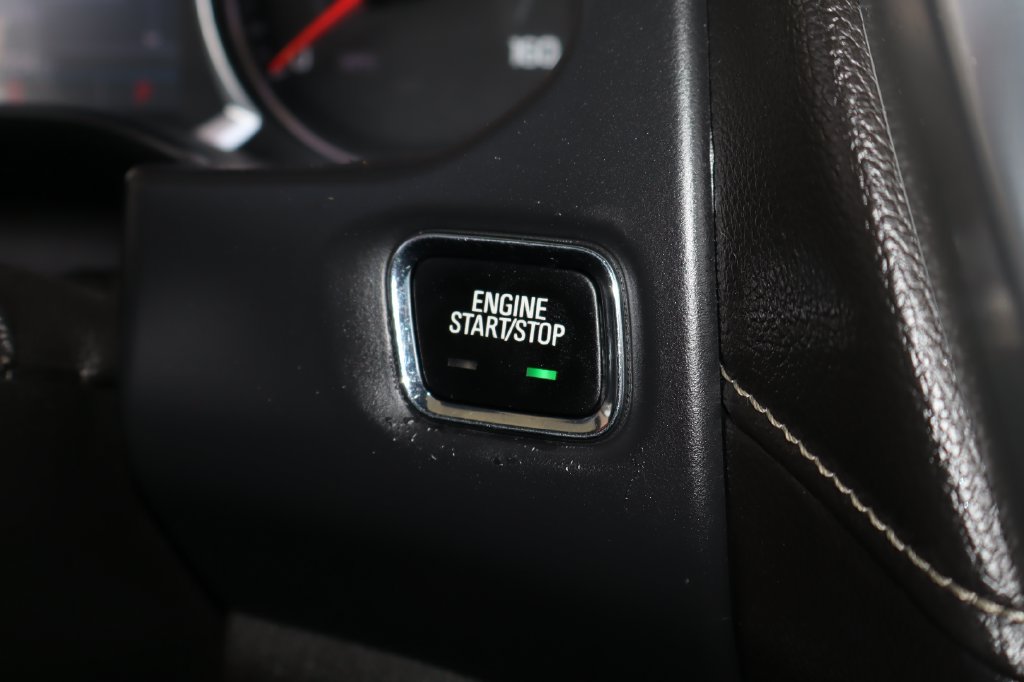 Used 2021 GMC Acadia SLE FWD image 22